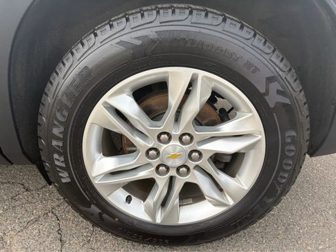 Used 2020 Chevrolet Blazer LT AWD/4WD image 23