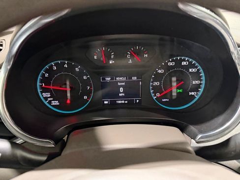 Used 2020 Chevrolet Malibu LT FWD image 23