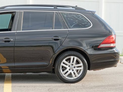 Used 2013 Volkswagen Jetta TDI FWD image 12