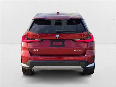 Used 2026 BMW X1 xDrive28i w/ Technology Package image 7