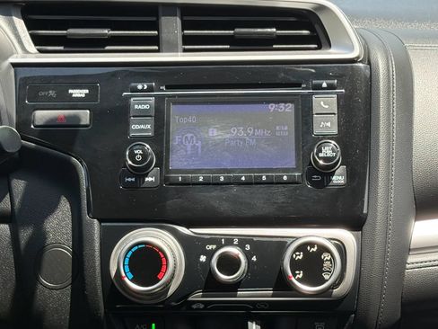Used 2016 Honda Fit LX image 9