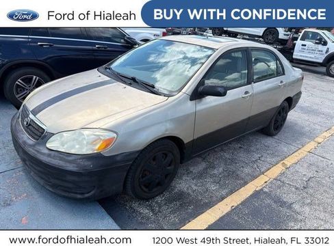 Used 2005 Toyota Corolla CE FWD image 1