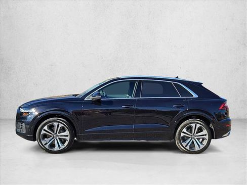 Used 2020 Audi Q8 Prestige w/ Prestige Package image 9