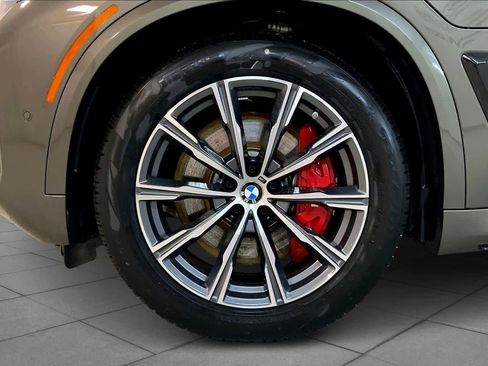 New 2026 BMW X5 xDrive50e w/ Executive Package image 11