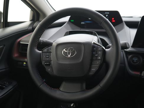 Used 2026 Toyota Prius Plug-In Hybrid FWD image 15