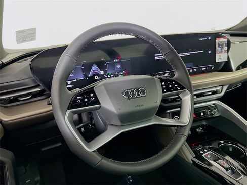 New 2025 Audi Q5 Premium Plus image 11