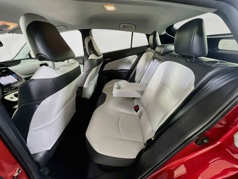 Used 2017 Toyota Prius Four FWD image 24
