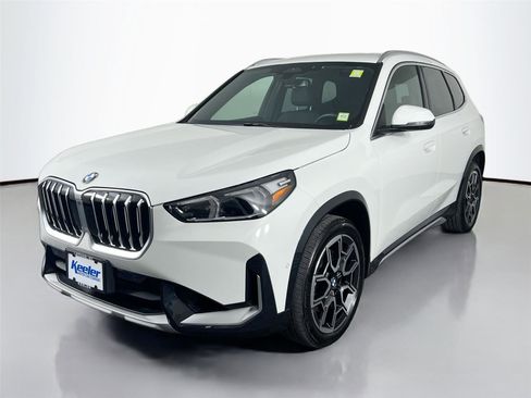Used 2025 BMW X1 xDrive28i AWD/4WD image 2