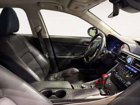 Used 2017 Lexus IS 300 AWD w/ Navigation System Package image 16