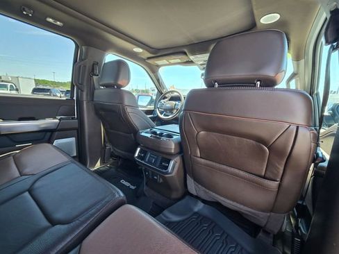 Used 2023 Ford F150 King Ranch w/ Equipment Group 601A High AWD/4WD image 17