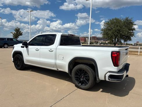 Used 2023 GMC Sierra 1500 Elevation AWD/4WD image 3