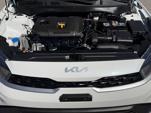 Used 2024 Kia Forte LXS FWD image 26