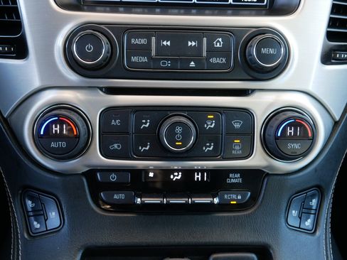 Used 2017 GMC Yukon XL SLT image 23