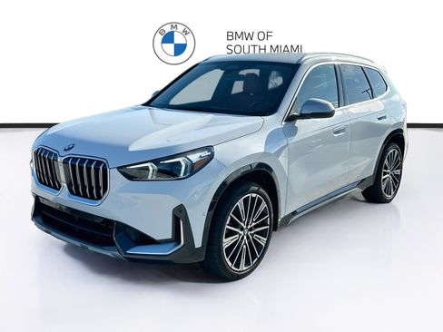 Certified 2024 BMW X1 xDrive28i w/ Convenience Package AWD/4WD image 3