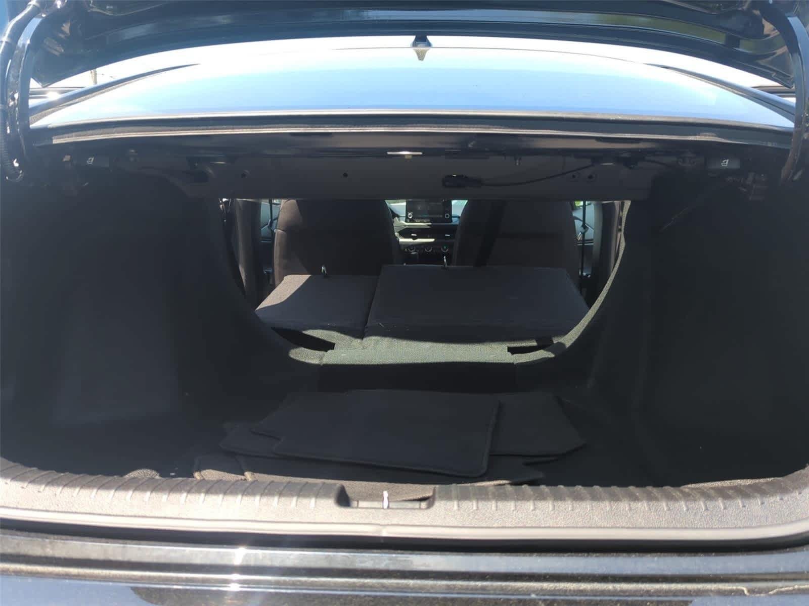 Used 2023 Honda Accord EX image 36