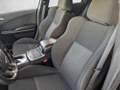 Used 2019 Dodge Charger R/T w/ Cold Weather Package image 15