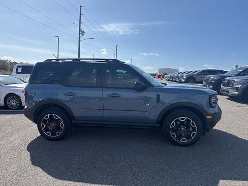 Certified 2025 Ford Bronco Sport Outer Banks image 2