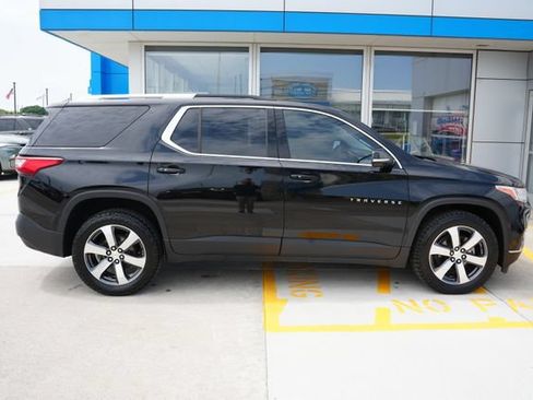 Used 2018 Chevrolet Traverse LT AWD/4WD image 36