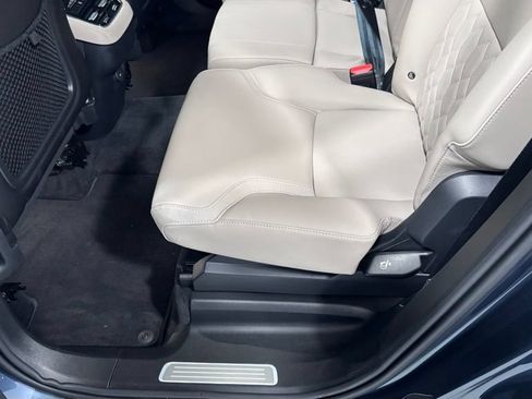 Certified 2026 Volvo XC90 B6 Plus AWD/4WD image 21