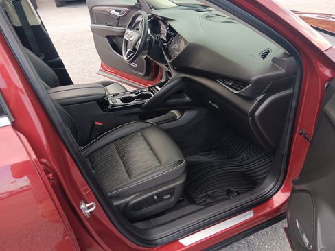Used 2023 Buick Envision Avenir FWD image 22