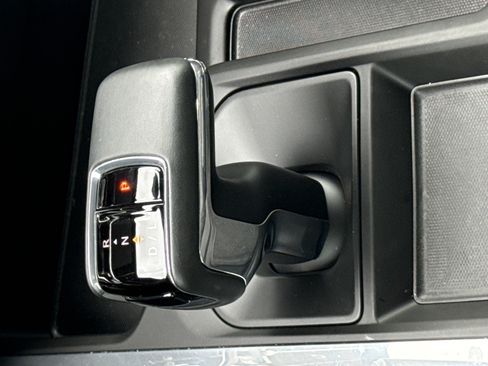 Certified 2025 Chevrolet Silverado 1500 High Country w/ Technology Package image 26