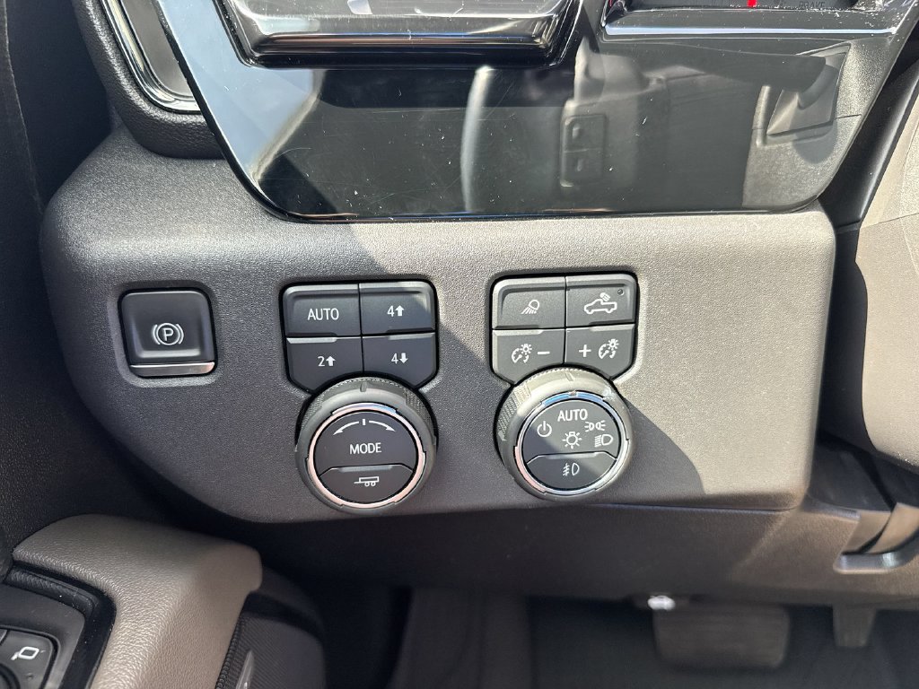 Used 2022 Chevrolet Silverado 1500 ZR2 AWD/4WD image 19