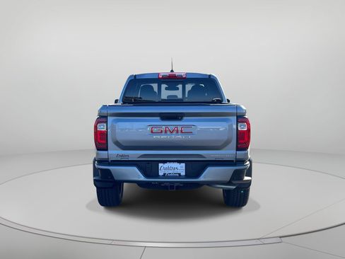 Used 2026 GMC Canyon Denali AWD/4WD image 5