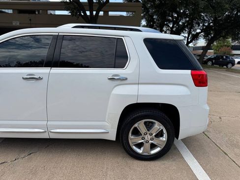 Used 2013 GMC Terrain Denali w/ Cargo Package FWD image 5