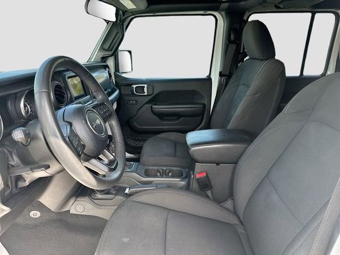 Used 2023 Jeep Wrangler Sport S image 10