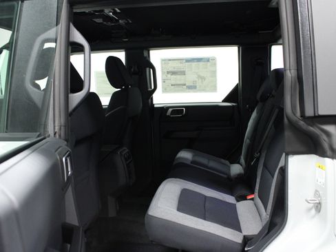 New 2026 Ford Bronco 4-Door image 13