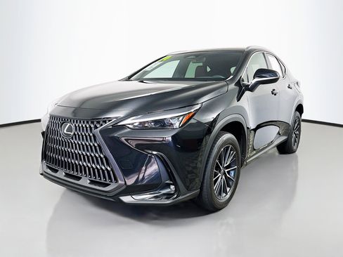Used 2024 Lexus NX 250 FWD w/ Towing Package (2000 Lbs) image 10