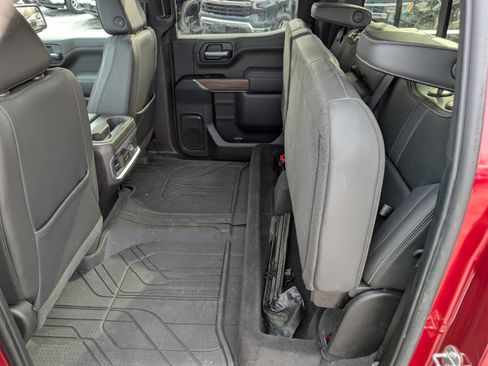 Used 2022 Chevrolet Silverado 1500 High Country image 39