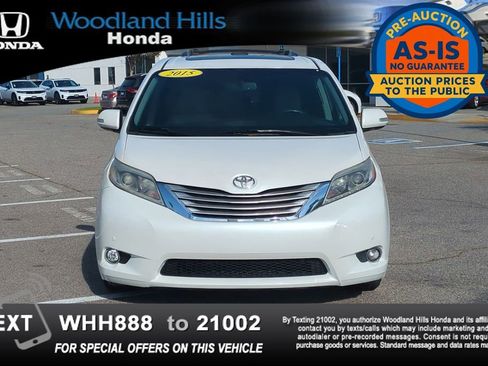Used 2015 Toyota Sienna Limited image 2