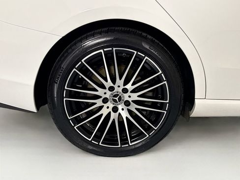 Certified 2023 Mercedes-Benz C 300 Sedan image 33