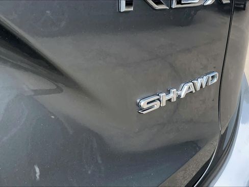 Used 2025 Acura RDX SH-AWD image 10