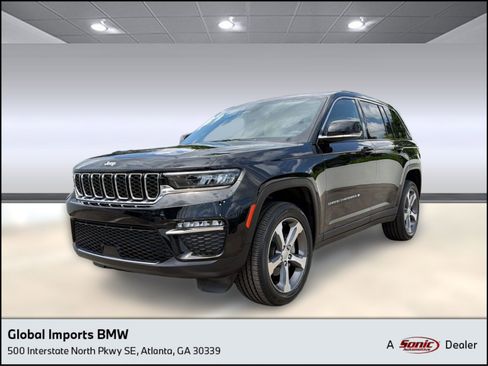 Used 2024 Jeep Grand Cherokee Limited AWD/4WD image 1