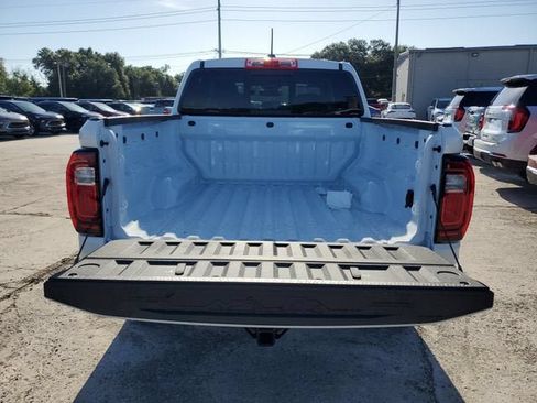 New 2026 GMC Canyon Elevation AWD/4WD image 10