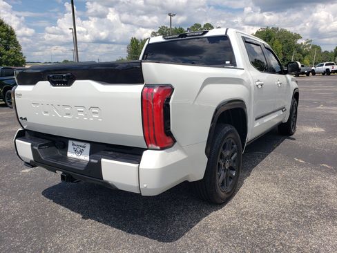 Used 2024 Toyota Tundra Platinum AWD/4WD image 3