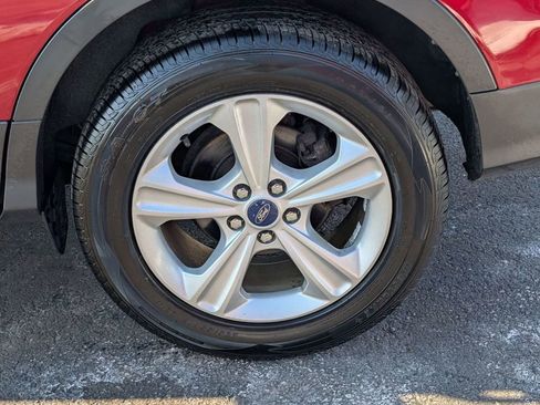 Used 2014 Ford Escape SE image 12