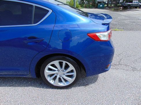 Used 2017 Acura ILX FWD image 10