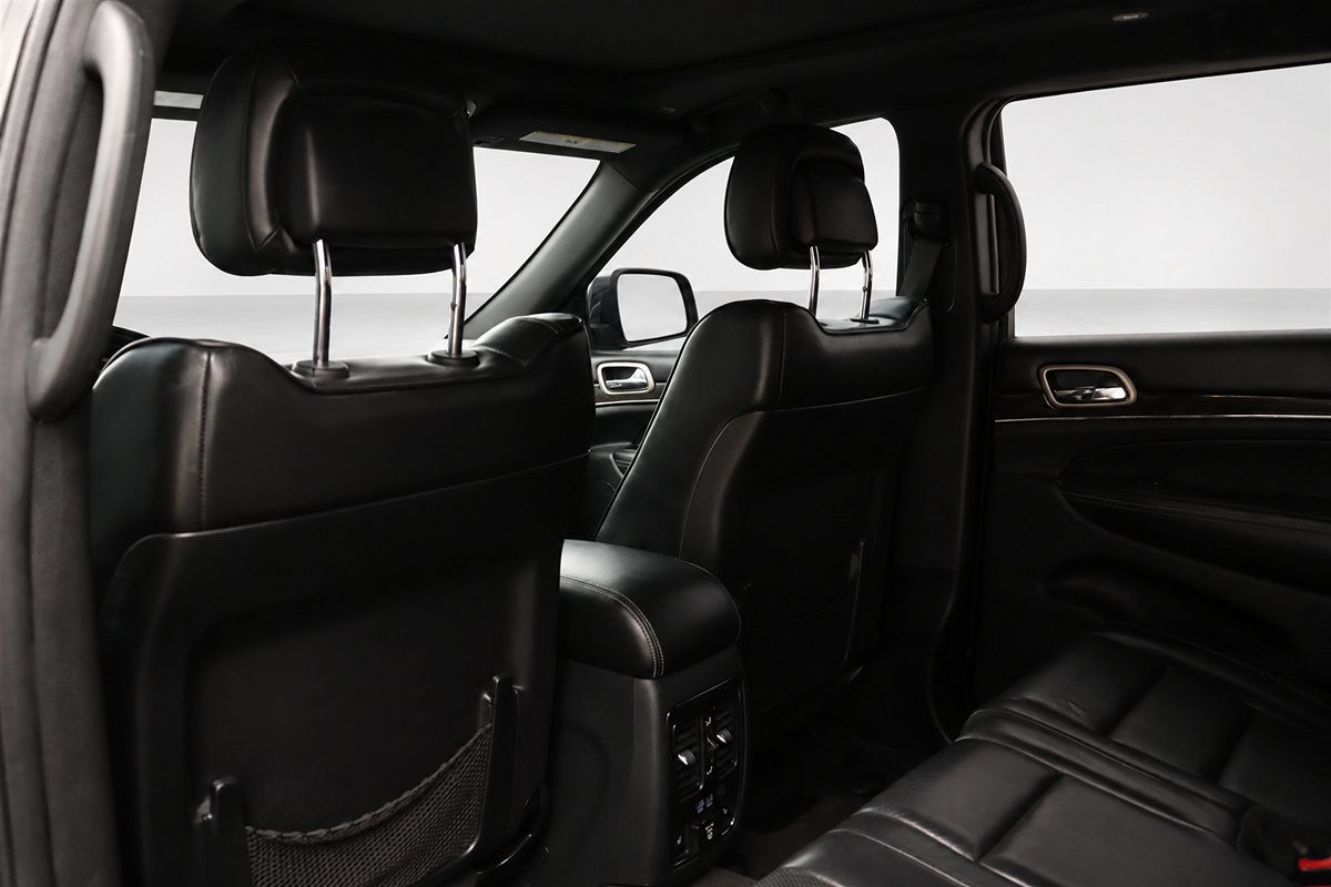Used 2017 Jeep Grand Cherokee Overland RWD image 18
