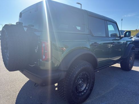 New 2025 Ford Bronco Badlands w/ Sasquatch Package image 5