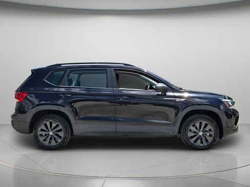 Certified 2023 Volkswagen Taos S FWD image 5