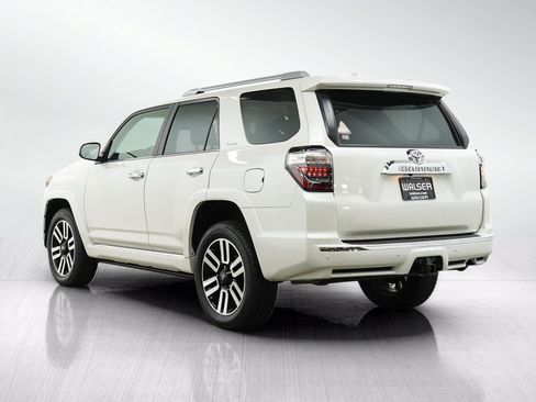 Used 2023 Toyota 4Runner Limited AWD/4WD image 4