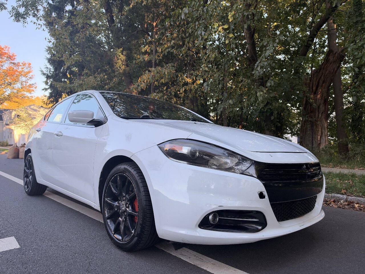 Used 2014 Dodge Dart SXT w/ Sun/Sound Group FWD image 4