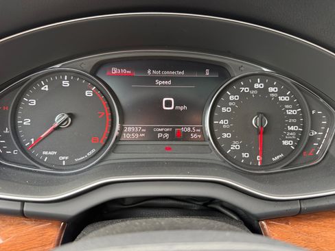 Used 2022 Audi Q5 2.0T Premium image 11