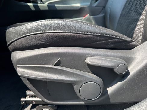 Used 2022 Jeep Compass Latitude image 25