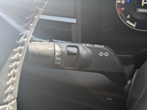 Used 2023 Mitsubishi Outlander SE FWD image 26