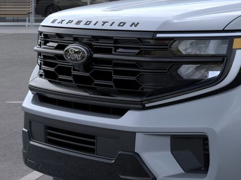 New 2026 Ford Expedition Platinum w/ Stealth Appearance Package AWD/4WD image 17