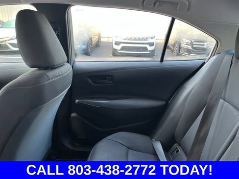 Used 2025 Toyota Corolla LE FWD image 14
